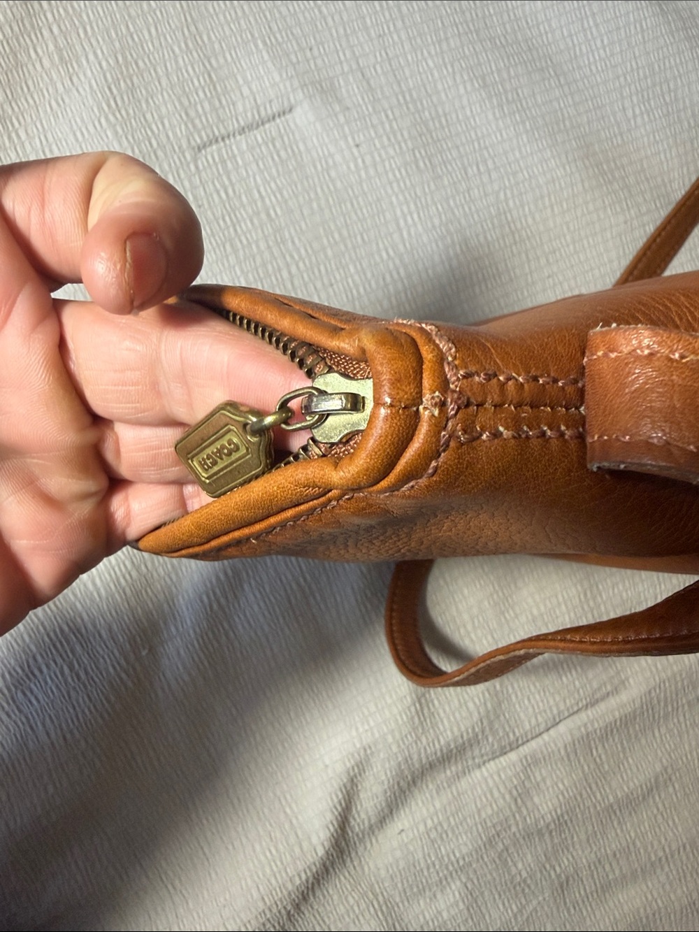 COACH 4918 MADE IN USA 🇺🇸 Classic COGNAC Leather Crossbody Bag - Picture 9 of 17